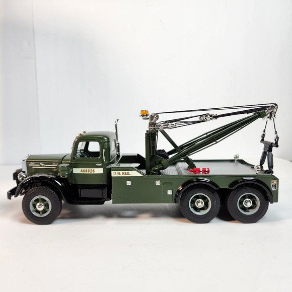 First Gear US Postal Mack L-Model Wrecker Tow Truck & Box 19-3222 1:34 USPS - Picture 3 of 14